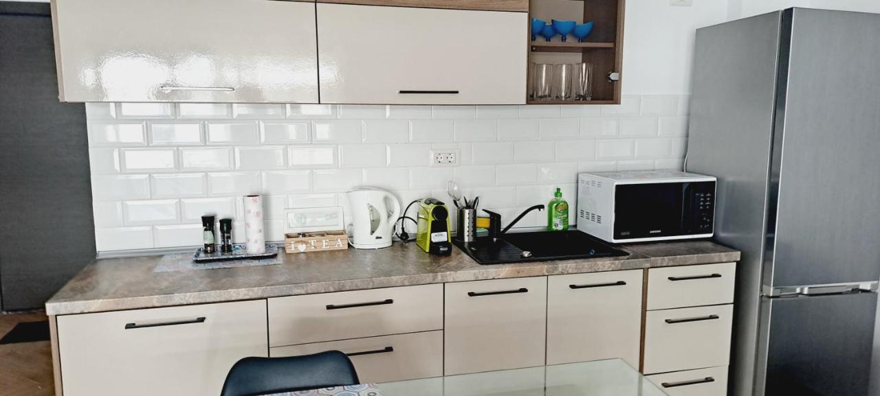 Mamaia Nord Studio La 10 M De Plaja Langa Cluburi Luaran gambar