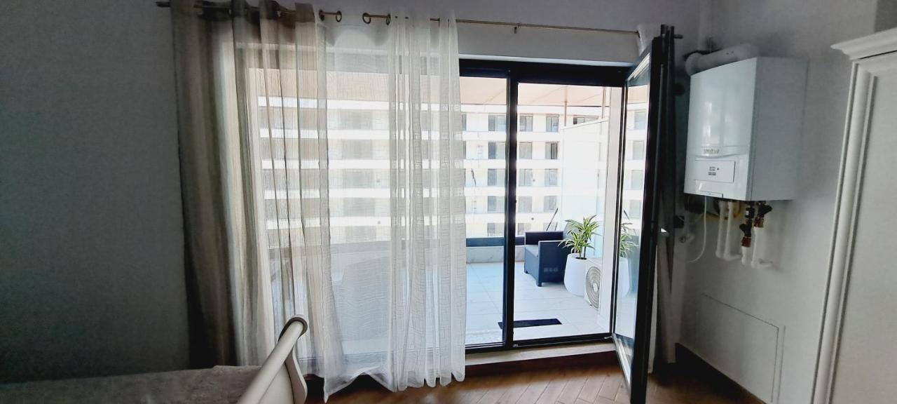Mamaia Nord Studio La 10 M De Plaja Langa Cluburi Luaran gambar